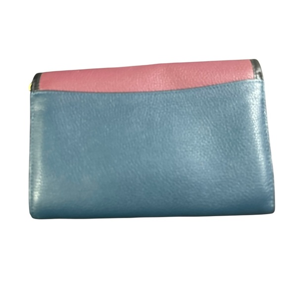 Coach Pink and Blue Crossbody Bag with Gold Chain - Picture 3 of 11